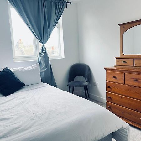 Cricklewood Boutique Stay Londra Esterno foto